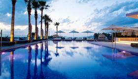 Aqua Blu Boutique Hotel & Spa - Adults Only - Thị trấn Kos Town - Bể bơi