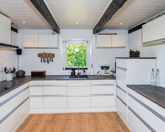 6 person holiday home in Løgstør - Løgstør - Cocina