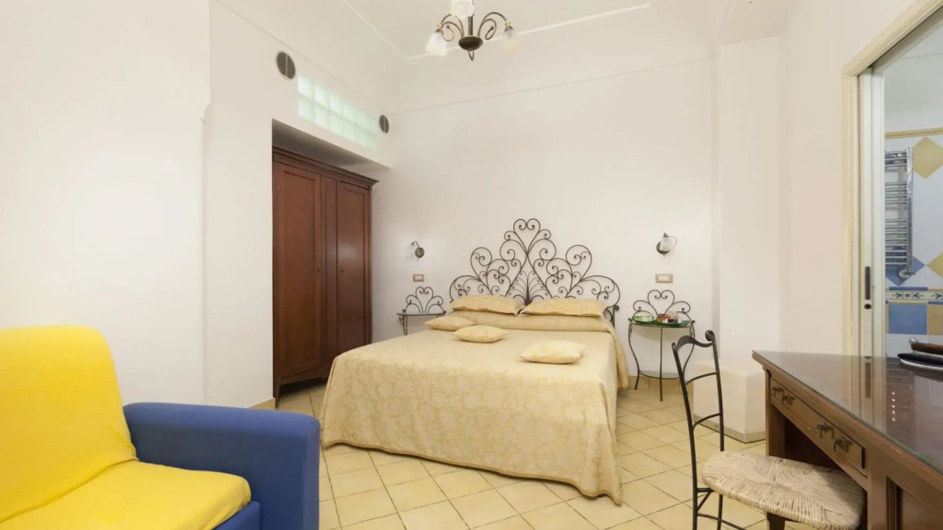 لا سورجينتي ديل سولي