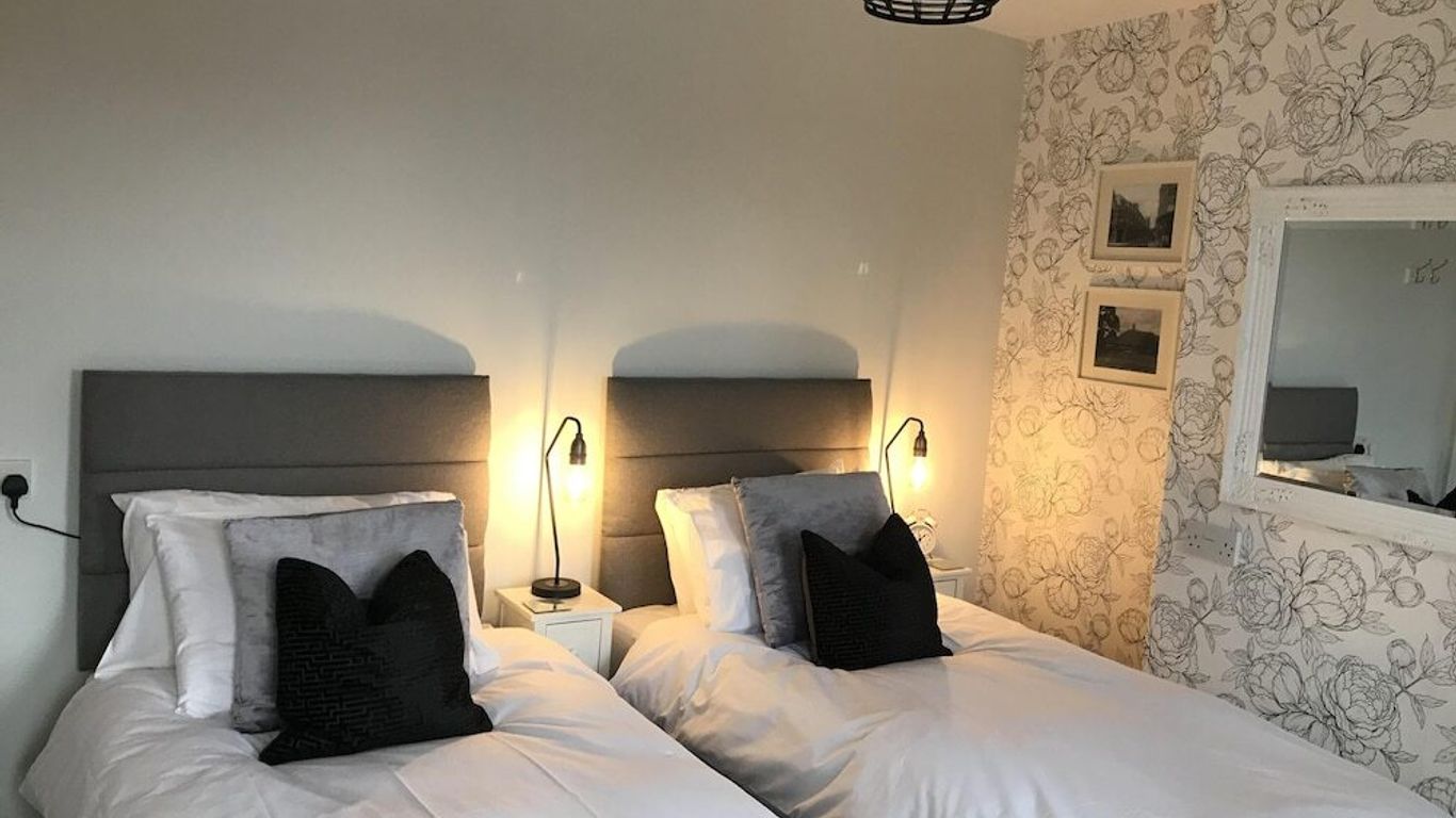 The Glastonbury Town House