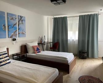 Hotel am Hafen - Mannheim - Slaapkamer