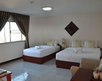 Regent Lodge Lampang - Lampang - Habitación