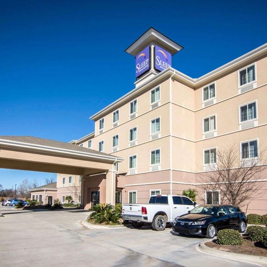 Building view of Sleep Inn & Suites Medical Center