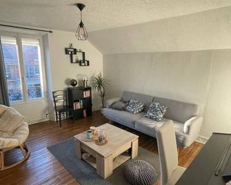 Appartement de Charme Dans Secteur Recherché - Saint-Mammès - Sala de estar