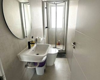 Hostel Oasis - Madrid