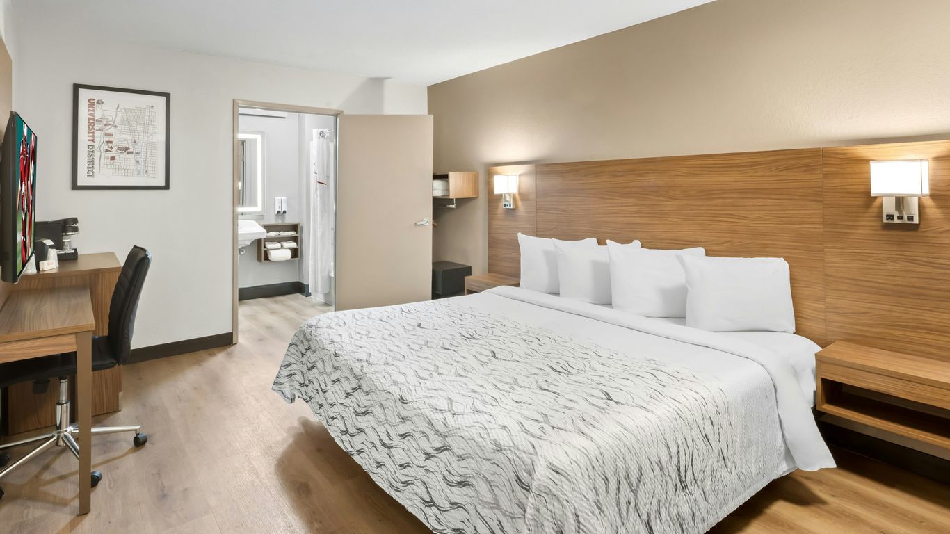 Red Roof PLUS+ Columbus-Ohio State University OSU