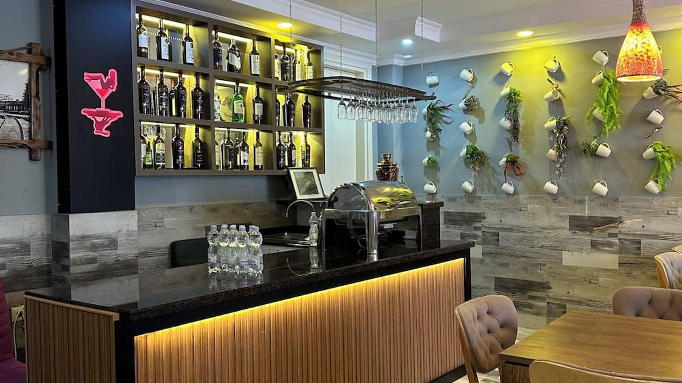 Hotel Aristocrat Batumi