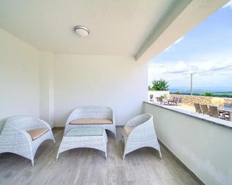 Apartments Mali Nono - Krk - Balcón