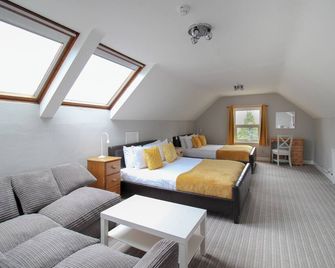 Newton House Hotel - Ashbourne - Living room