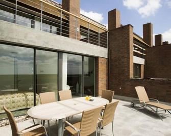 Holiday Home Sophy - 2km from the sea in Western Jutland by Interhome - Havneby - Patio