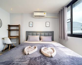 Oh Bangkok Hostel - Bangkok - Bedroom