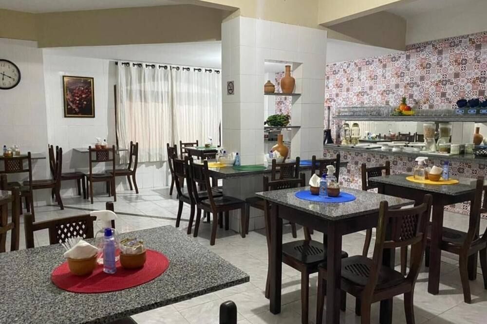 إنفينيتي بوسادا - أراكاجو - مطعم