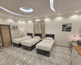 Comfortable & Big Family Apartments 10Mins Drive to Al-Masjid -Nabawi - Nozol Noor 2 - Medina - Slaapkamer