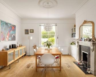 3bd Victorian Townhouse Near Norfolk Broads 4a, 2c - Beccles - Jadalnia