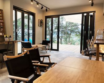 Couscous Glamping Manazuru - Ocean View Bbq Stay Near Hakone - Manazuru - Living room