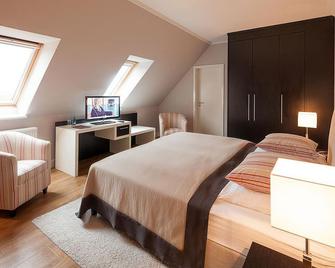 Alcedo Hotel - Levenhagen - Schlafzimmer