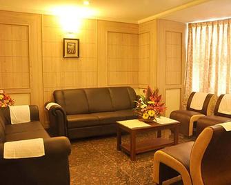 Radha Prasad - Tiruchengode - Living room