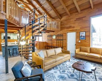 Base Camp - Davis - Sala de estar