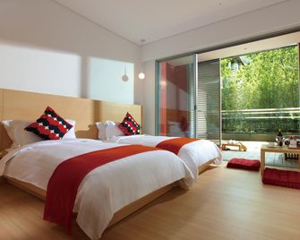 Hotel Double One - Taipei City - Bedroom