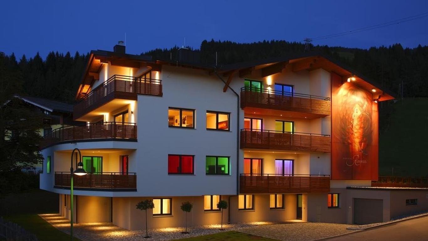 Aparthotel Rubinius