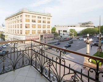 Passage Antique Hotel - Baku - Balcone