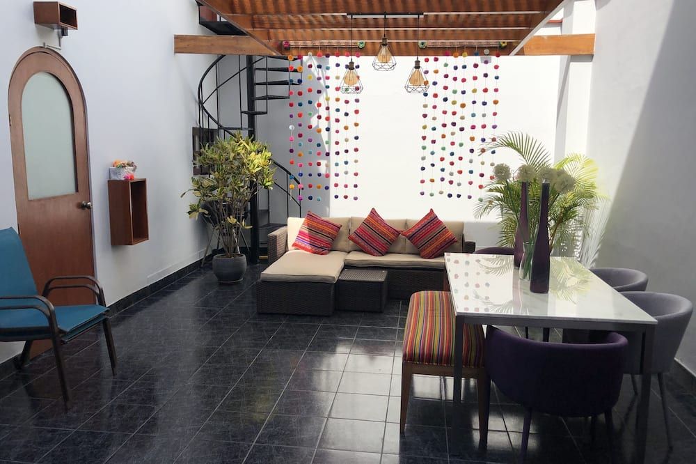The Lighthouse Bed and Breakfast - Lima