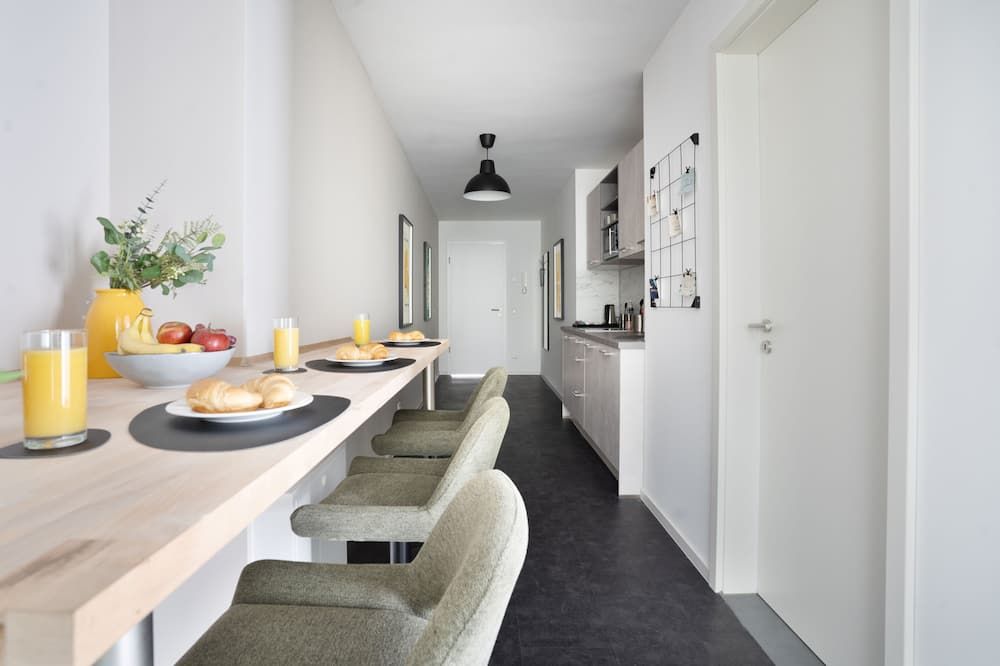 Stilvolle Apartments in der Innenstadt - אוסנבריק - חדר אוכל