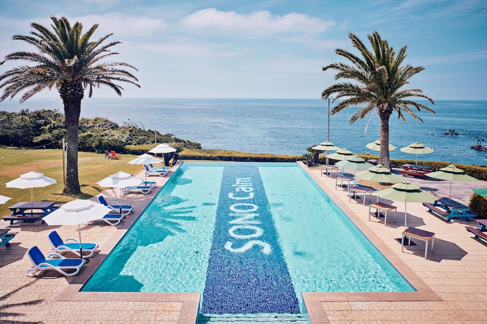 Sono Calm Jeju - סאוגוויפו - בריכה