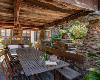 Puente del Narcea 4 - Ribadeo - Patio