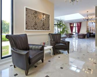 White Rock Castle Suite Hotel & Spa - Balchik - Lobby