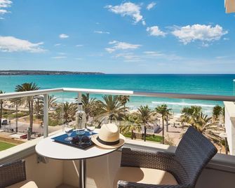 Pure Salt Garonda - Adults Only - ปาลมา มายอร์กา - ระเบียง