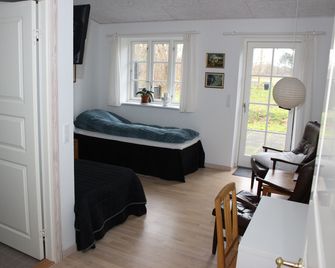 Holmehuset Bed & Breakfast - Kalundborg - Habitación