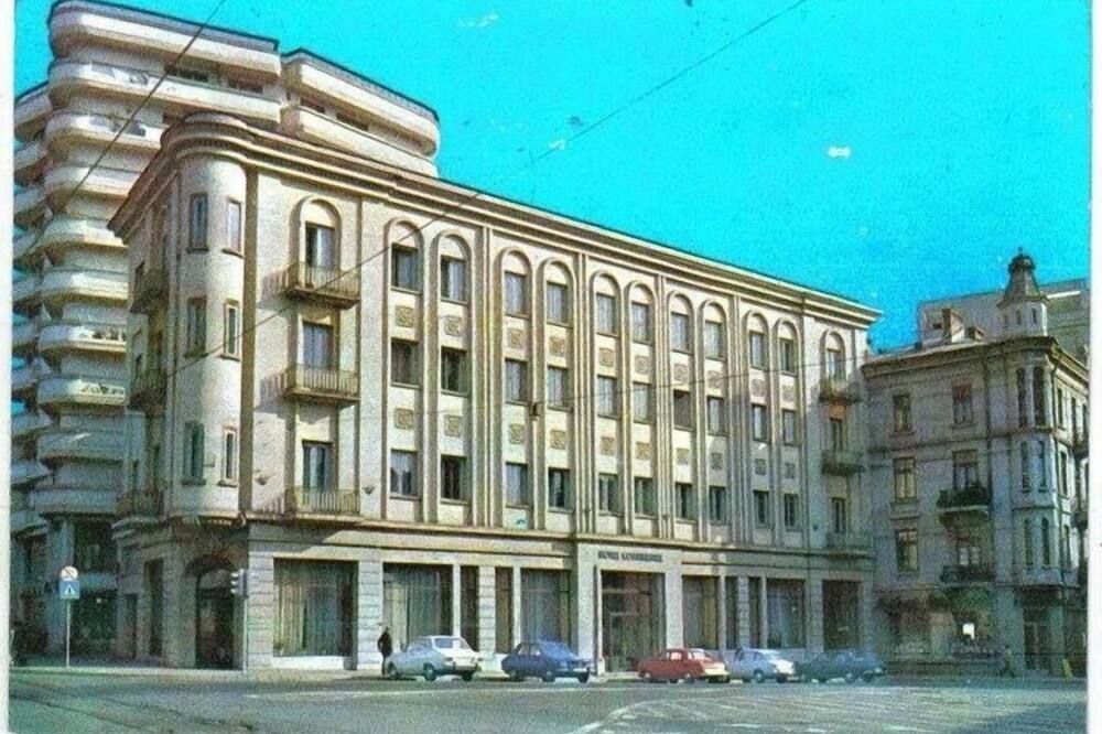 كونتيننتال