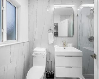 Bnb Hyperion | Exclusive 1Br with Outdoor Escape - Fort Lauderdale