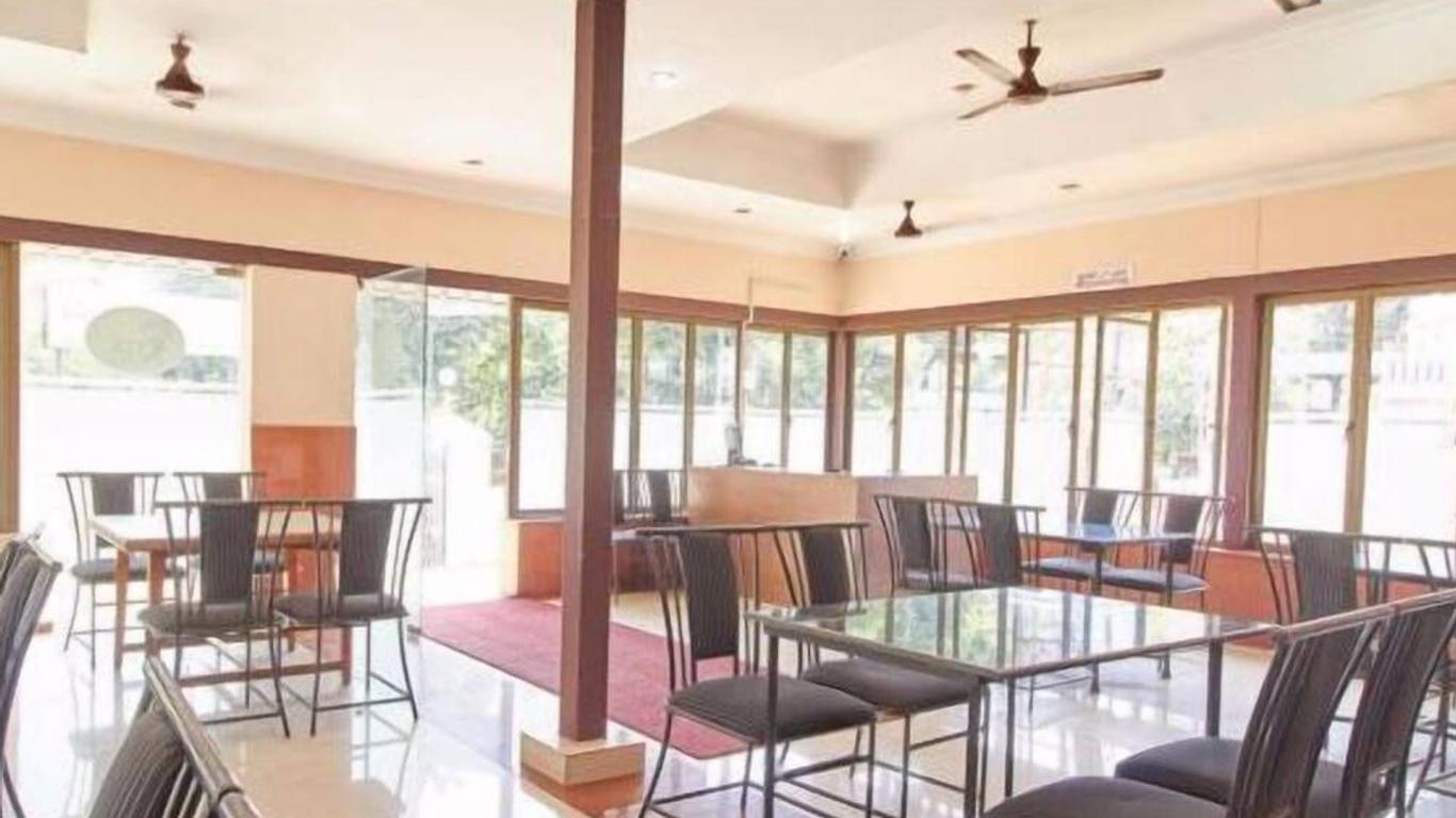 Hotel Nandanam