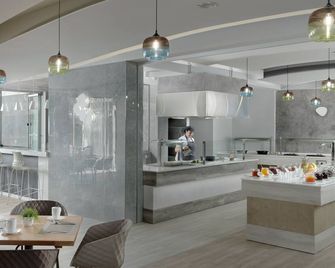 Melrose Rethymno by Mage Hotels - ריתימנו - מסעדה