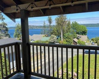 Blue Anchor - Port Suite - Campbell River - Balcony