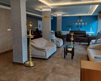 The Seven Hills Hotel - Thiruvananthapuram - Lobby