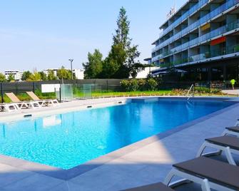 Appartement Lumineux | Parking Disponible - Bruges - Piscine