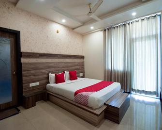 Hotel Shrinath - Ābu Road - Habitación