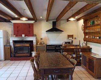 Porcherat - Perigord Vert,Dordogne - La Roche-Chalais - Cocina