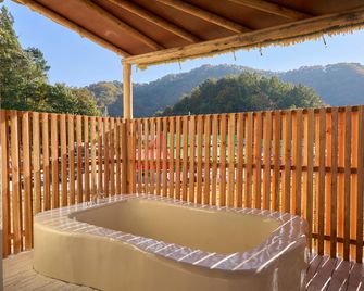 Villadwu - Kongju - Balkon