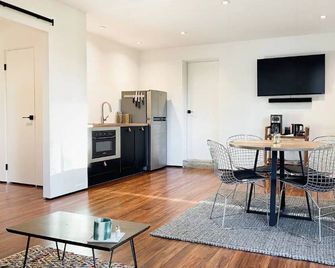 Retreat w/ Hot Tub, Sauna, Sunset Views, Fire Pit - Ojai - Dining room
