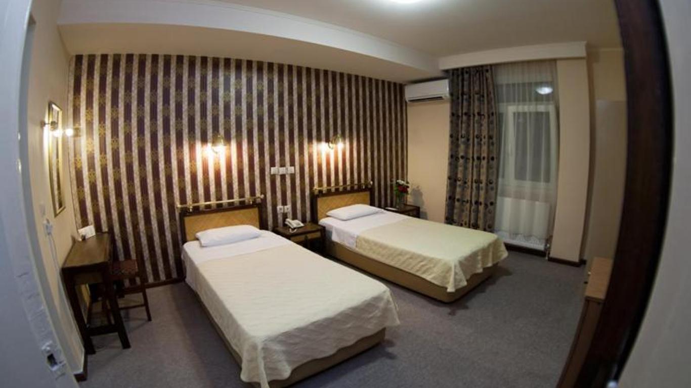 Olympos Hotel