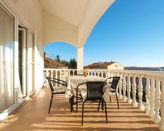 Apartments Mira 1978 - Poreč - Balcony