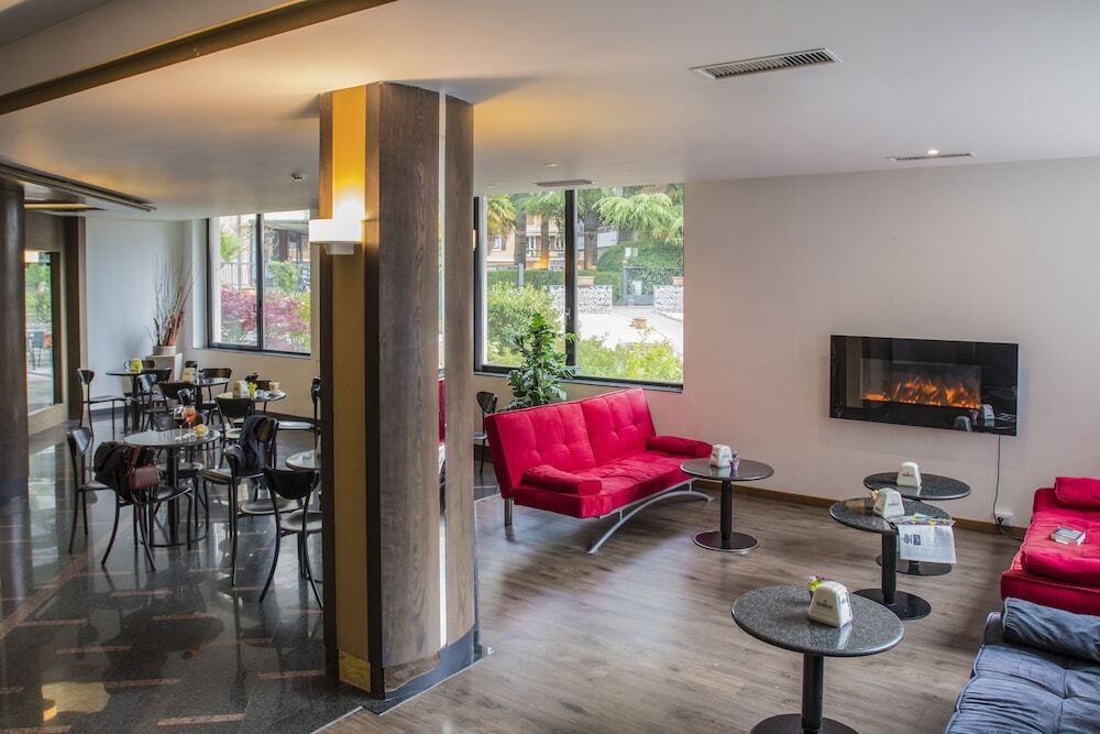 Villa Emma - Nago–Torbole - סלון