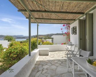 Niriides Resort - Selinitsa - Balcony
