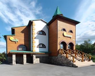 Solovinaya Roscha - Tyumen - Building