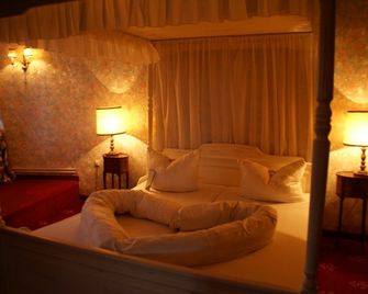 Hotel Burg Trendelburg - Trendelburg - Habitación