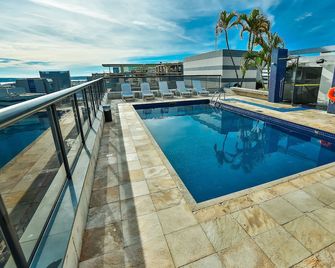 Metropolitan Hotel Brasilia - Brasilia - Piscine